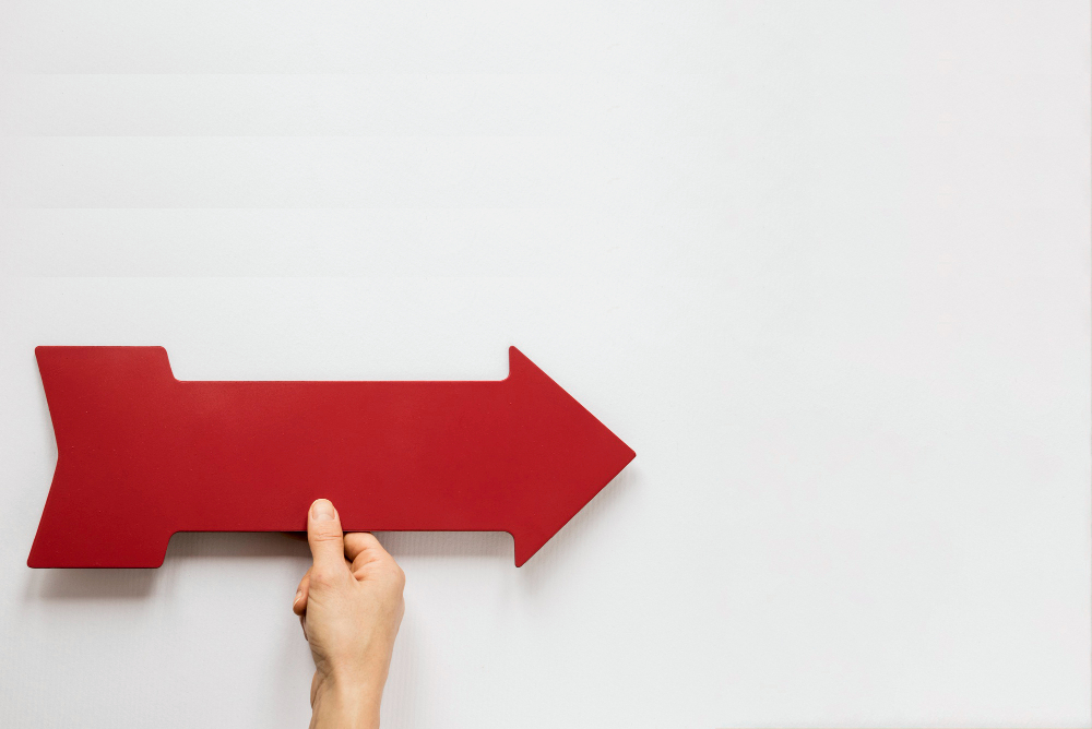 Divi-Image-Hover-Hero-Image-3-1